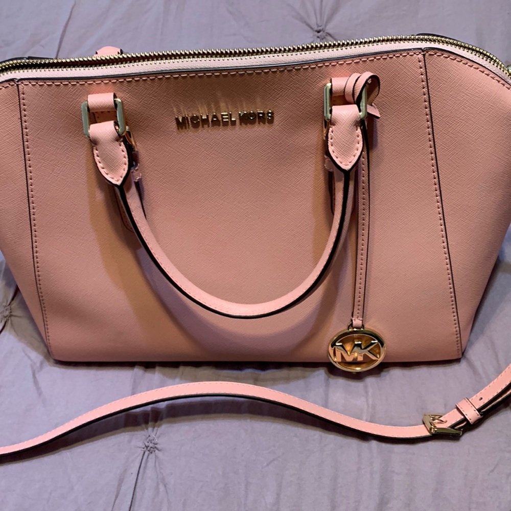 Michael kors purse